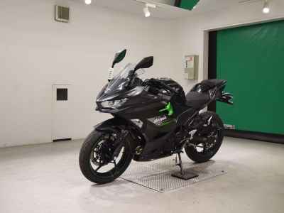 Kawasaki Ninja 250 2023