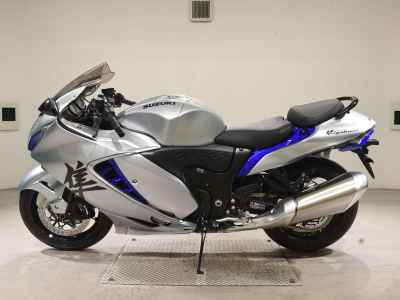 Suzuki Hayabusa 2025
