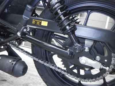 Suzuki MATTE MOTORCYCLE 250 2023