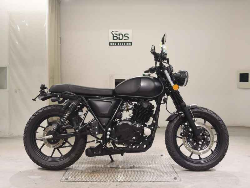 Suzuki MATTE MOTORCYCLE 250 2023
