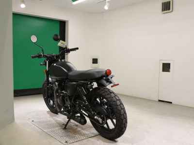 Suzuki MATTE MOTORCYCLE 250 2023