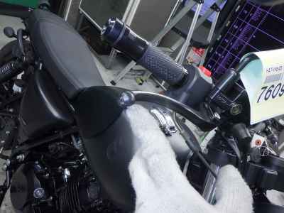 Suzuki MATTE MOTORCYCLE 250 2023