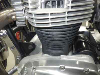 Kawasaki W650 2005
