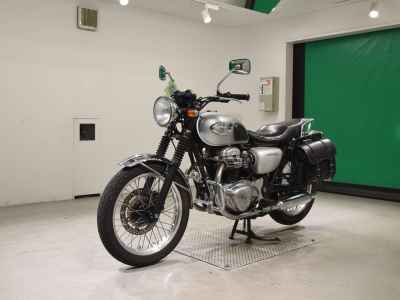 Kawasaki W650 2005
