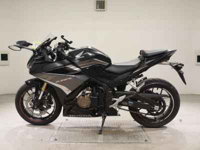 Honda CBR400R 2024