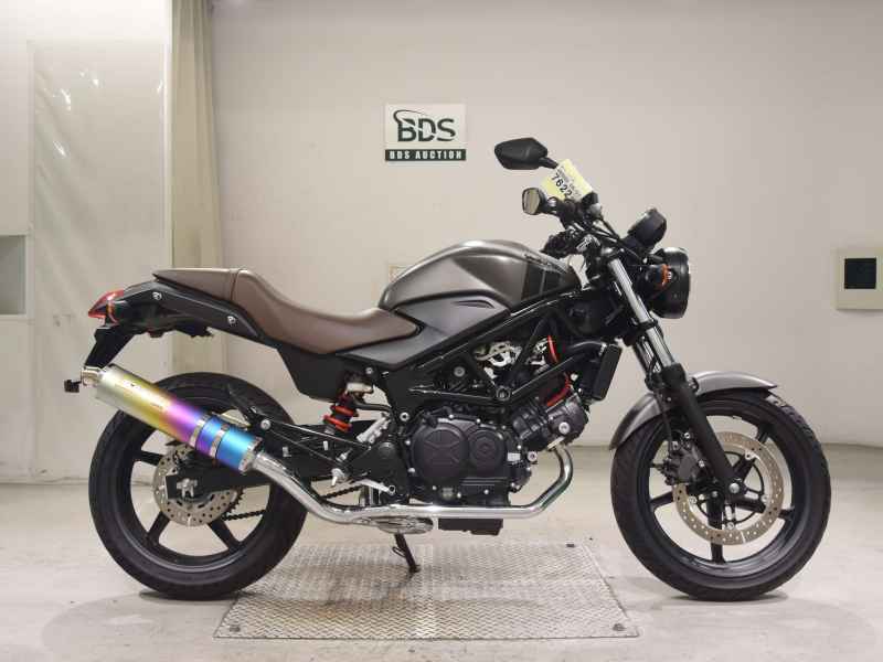 Honda VTR250 2017