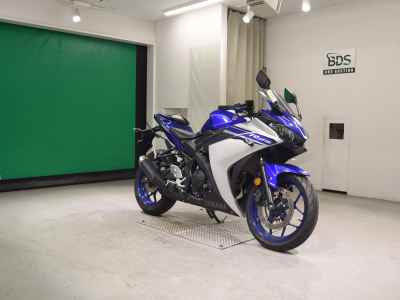 Yamaha YZF-R25 2016