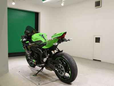 Kawasaki Ninja ZX-25R 2021