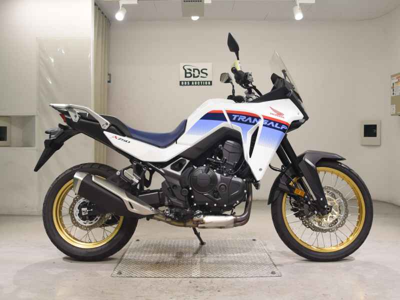 Honda Transalp 750 2023