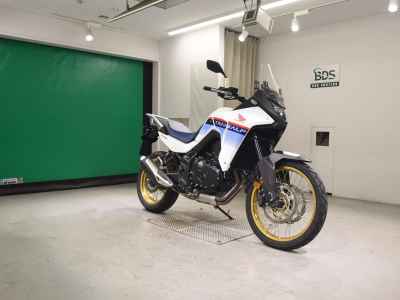 Honda Transalp 750 2023