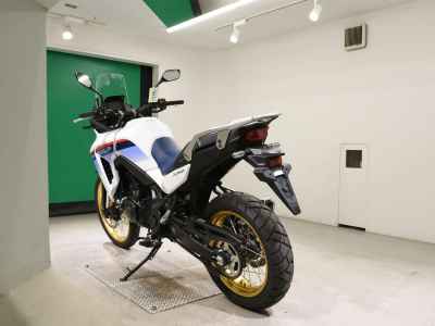 Honda Transalp 750 2023