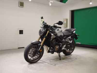 Honda CB650R 2024