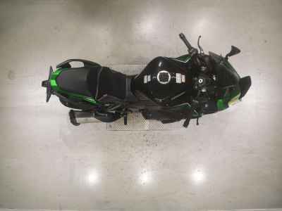 Kawasaki Ninja 1000SX 2023