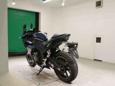 Honda CBR400R 2022