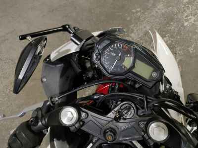 Yamaha YZF-R25 2016