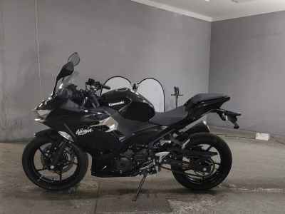 Kawasaki Ninja 400 2021
