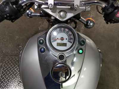 Suzuki Intruder 250LC