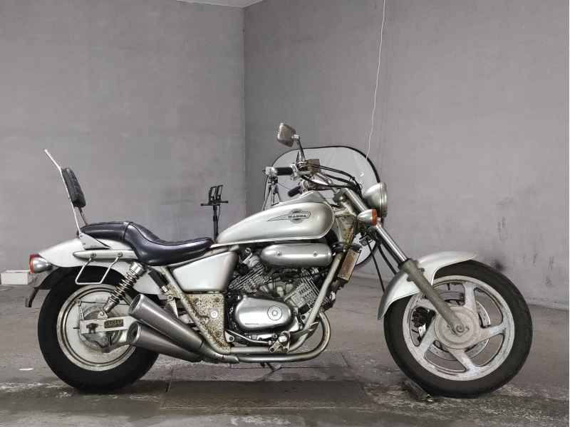 Honda Magna 250