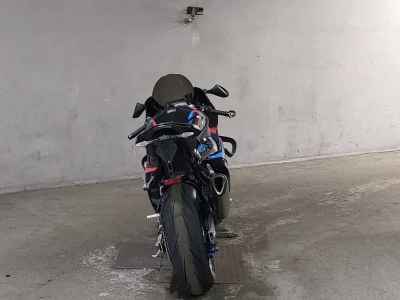 BMW M1000RR 2025