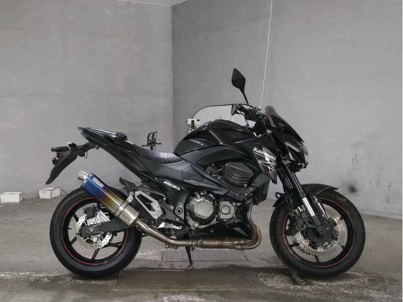 Kawasaki Z800 2013