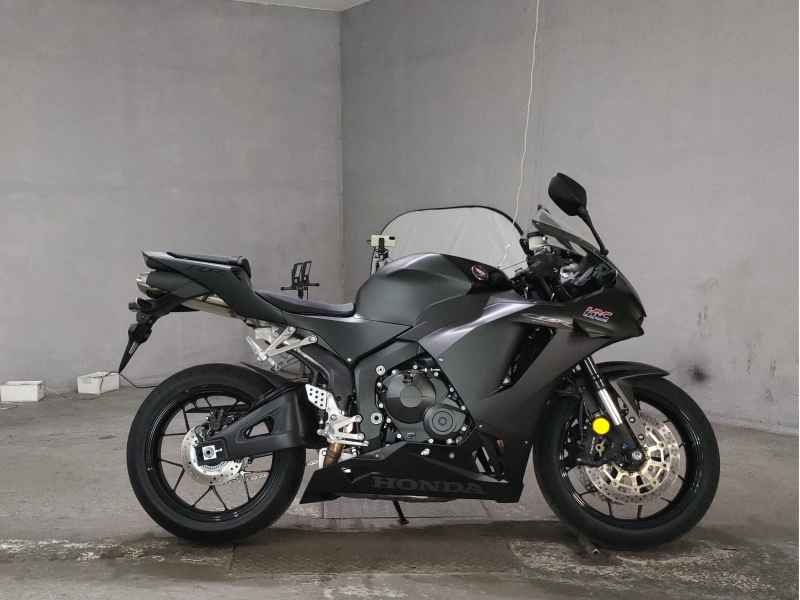 Honda CBR600RR 2024