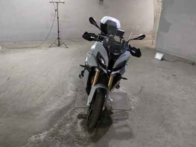 BMW S1000XR 2021