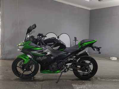 Kawasaki Ninja 400 2024