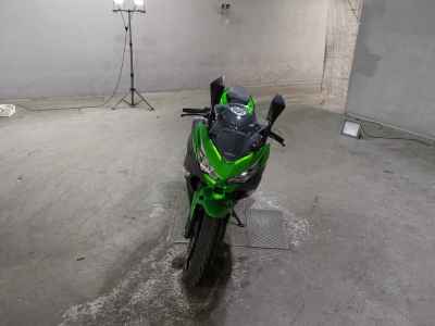 Kawasaki Ninja 400 2024
