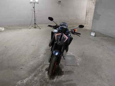 KTM 1290 Super Duke R 2022