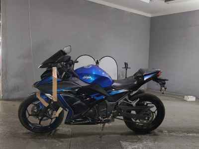 Kawasaki Ninja 250 2015