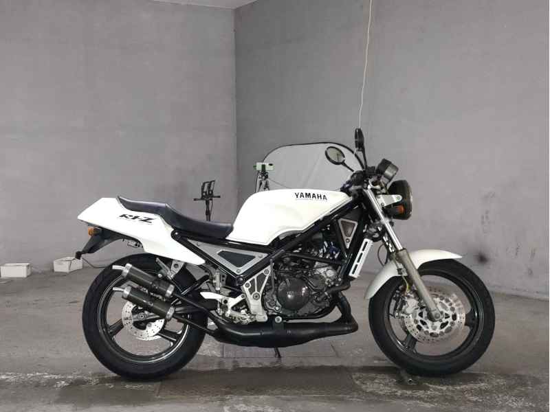 Yamaha R1-Z