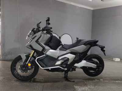 Honda X-Adv 750 2025