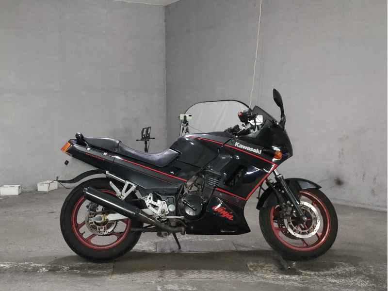 Kawasaki GPX250R
