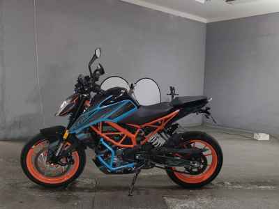 KTM 390 Duke 2021