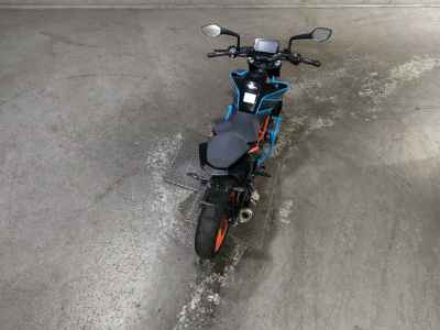 KTM 390 Duke 2021