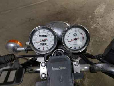 Yamaha SR400 2012