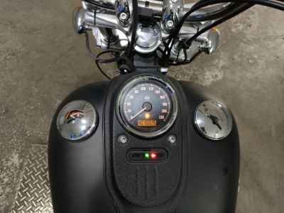 Harley-Davidson Street Bob FXDB1580 2012