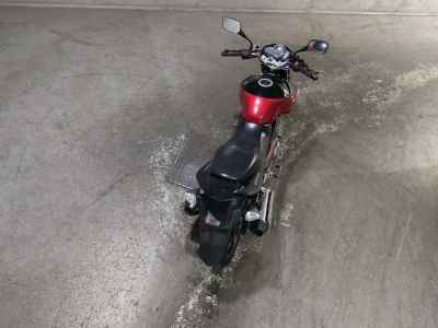 Suzuki GSR250
