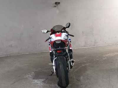 Honda CBR1000RR SP 2014