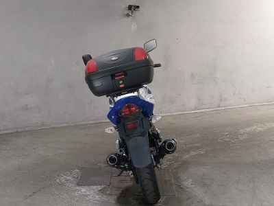 Suzuki GSR250