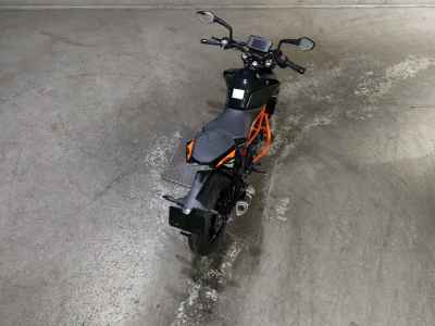 KTM 390 Duke 2023