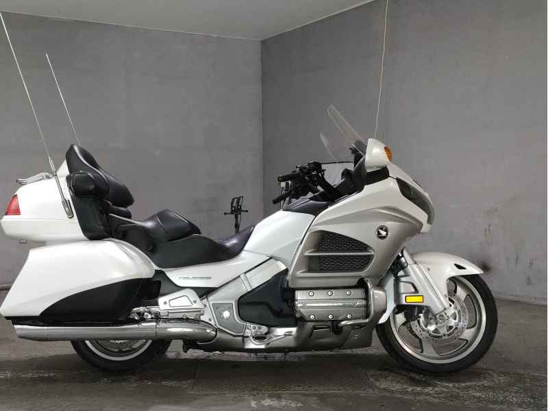 Honda GL1800 Gold Wing 2012