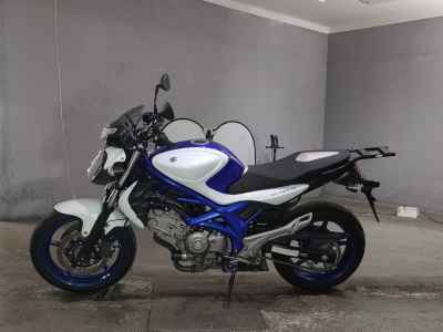 Suzuki Gladius SFV650 2013