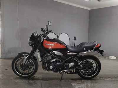 Kawasaki Z900RS 2022