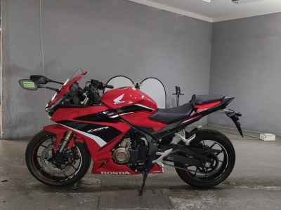 Honda CBR400R 2025
