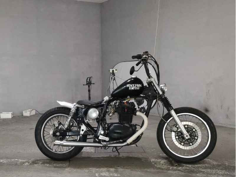 Kawasaki Estrella