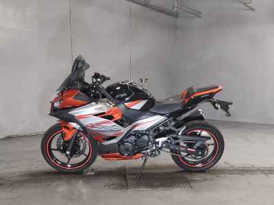 Kawasaki Ninja 400 2018