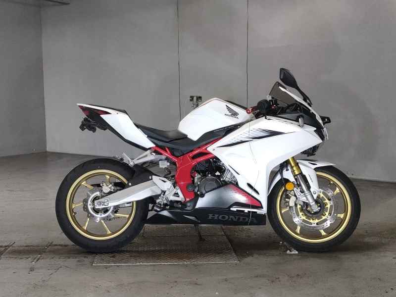 Honda CBR250RR 2016
