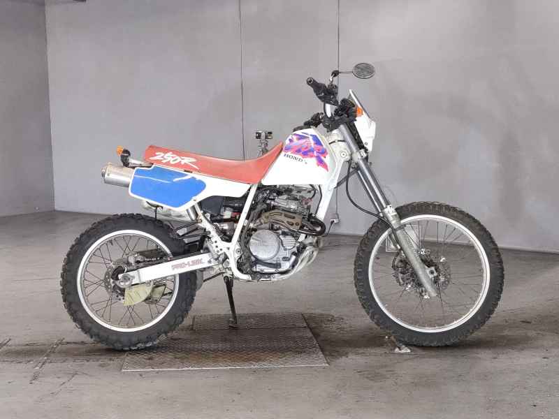 Honda XLR250R