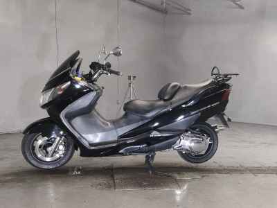 Suzuki Skywave 250S